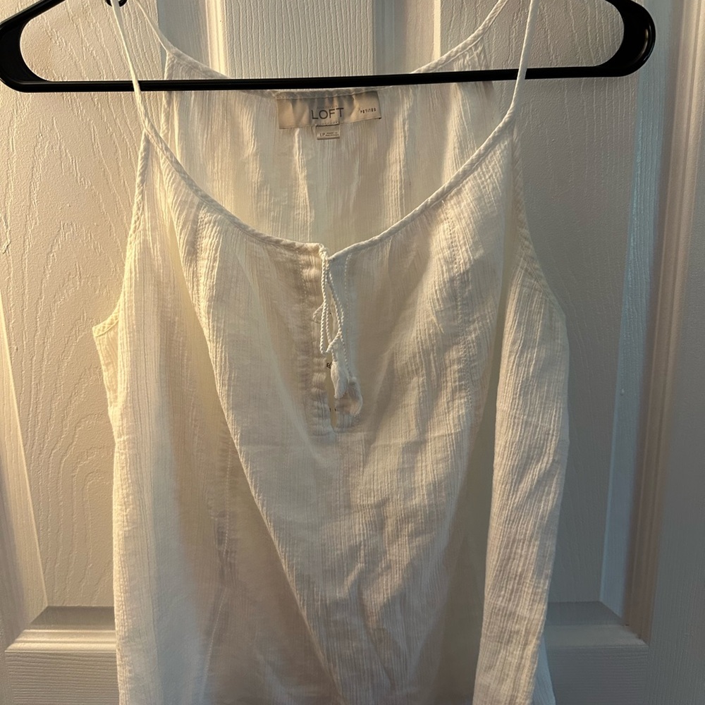 LOFT Women's White Sleeveless Top